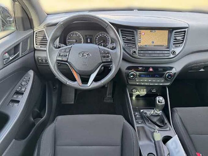 Hyundai Tucson 1.6 Turbo 177PS blue Passion *AHK*NAVI*SHZ*