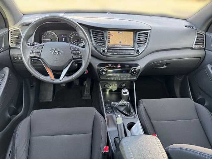 Hyundai Tucson 1.6 Turbo 177PS blue Passion *AHK*NAVI*SHZ*