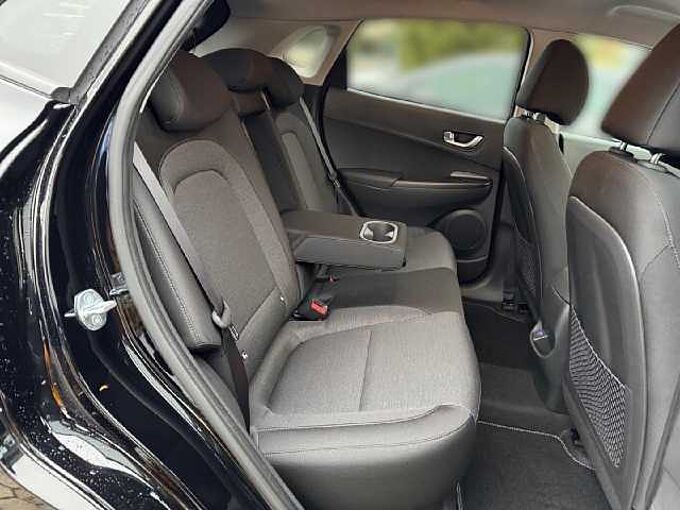 Hyundai Kona Elektro 136PS Advantage *TOPZUSTAND*