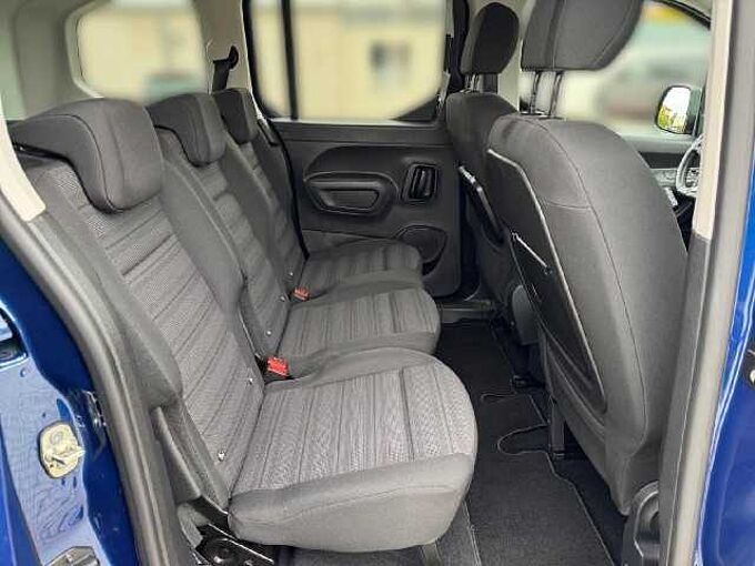 Opel Combo e 136PS Elegance *50kWh*R-KAMERA*SHZ*