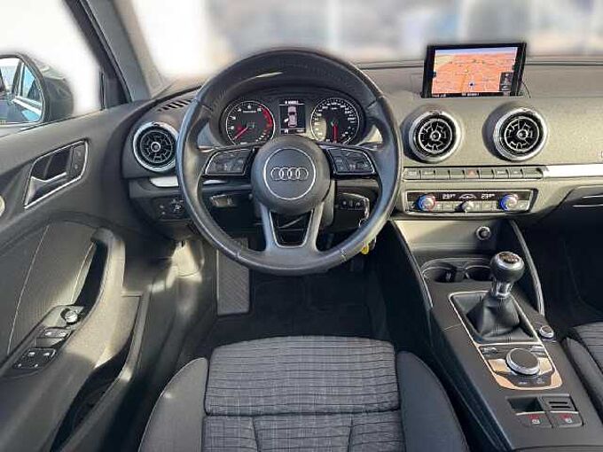 Audi A3 Sportpack 1.0 TFSI 115PS Sport *8-FACH*