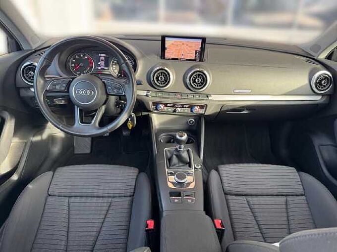 Audi A3 Sportpack 1.0 TFSI 115PS Sport *8-FACH*