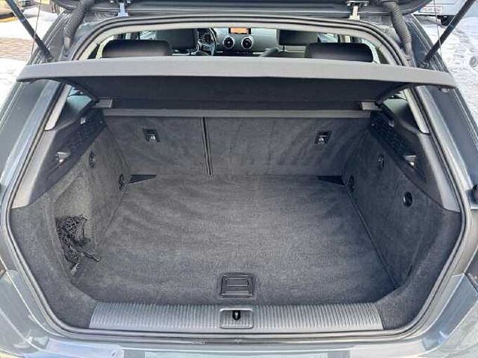 Audi A3 Sportpack 1.0 TFSI 115PS Sport *8-FACH*