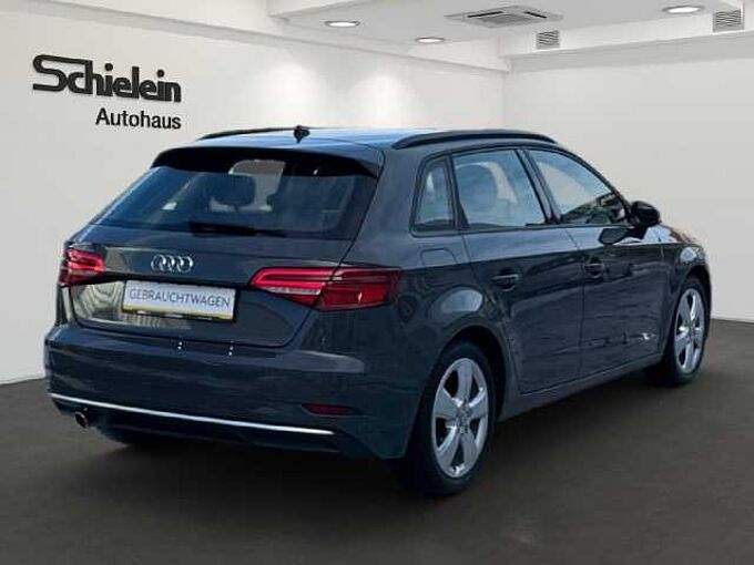 Audi A3 Sportpack 1.0 TFSI 115PS Sport *8-FACH*