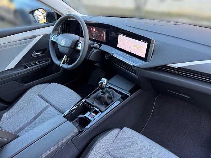 Opel Astra 1.2 Turbo 130PS ST Elegance *Navi*AGR*