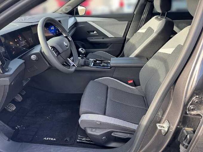 Opel Astra 1.2 Turbo 110PS Edition *NAVI*LED*AHK*