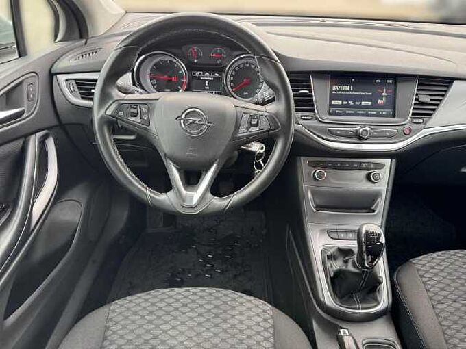 Opel Astra 1.0 105PS *PDC*Licht-Paket*