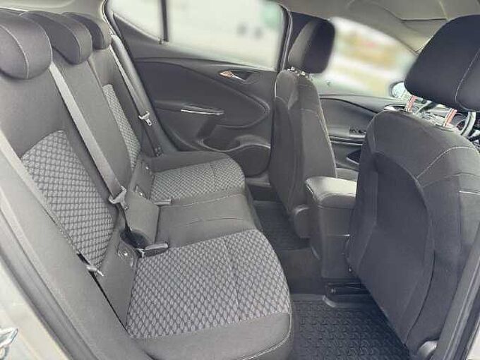 Opel Astra 1.0 105PS *PDC*Licht-Paket*