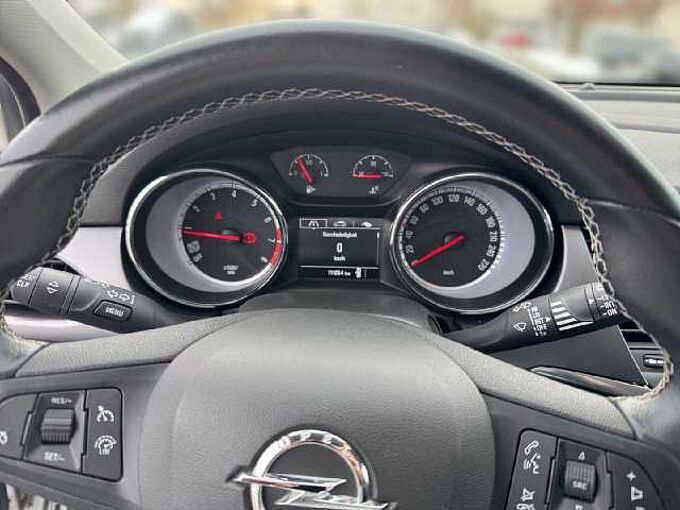 Opel Astra 1.0 105PS *PDC*Licht-Paket*