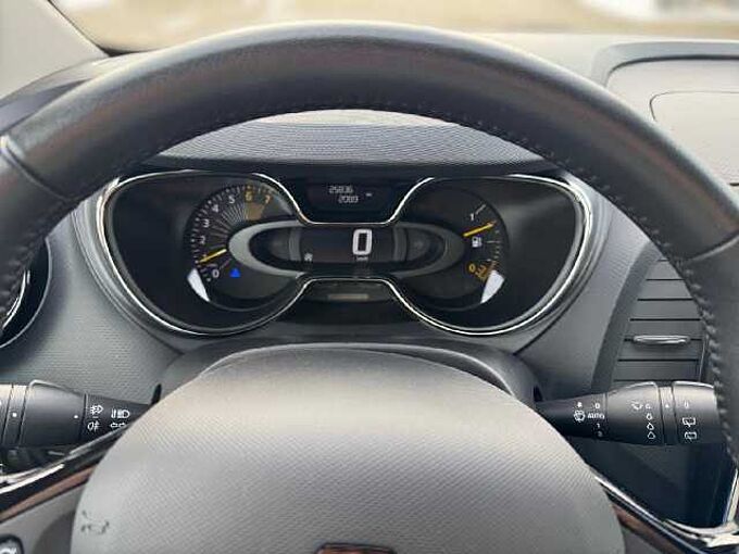 Renault Captur 0.9 TCE 90PS Intens *TOP-ZUSTAND*