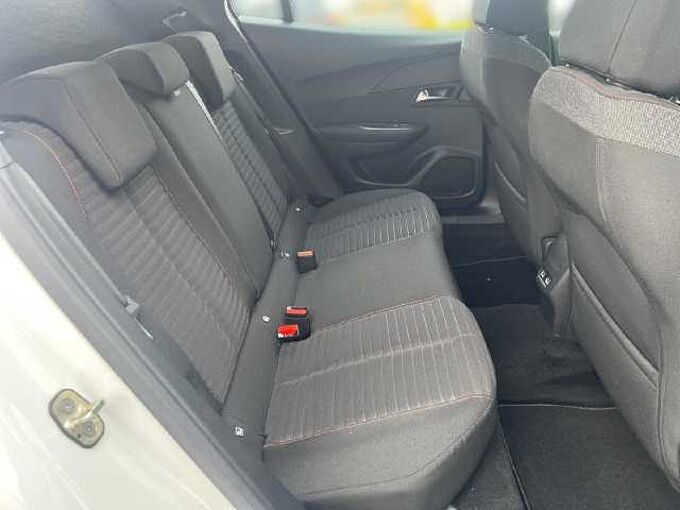 Peugeot 2008 Elektro 50kWh 136PS Active Pack