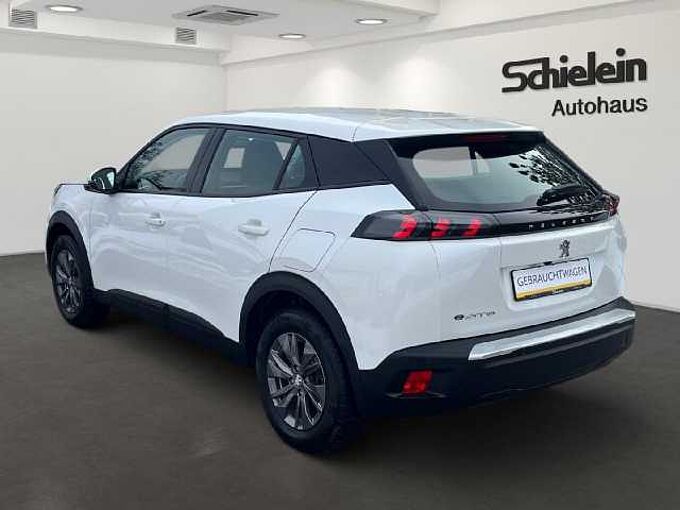 Peugeot 2008 Elektro 50kWh 136PS Active Pack