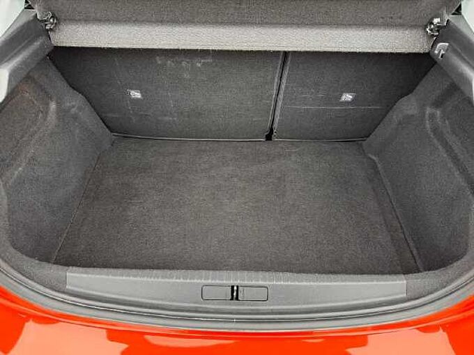 Opel Corsa 1.2 Turbo 101PS Edition *SHZ*LHZ*PDC*