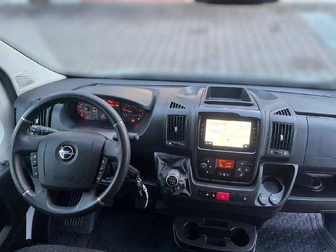 Opel Movano L4H2 2.2 Diesel 140PS *R-Kam*Navi*8-fach*