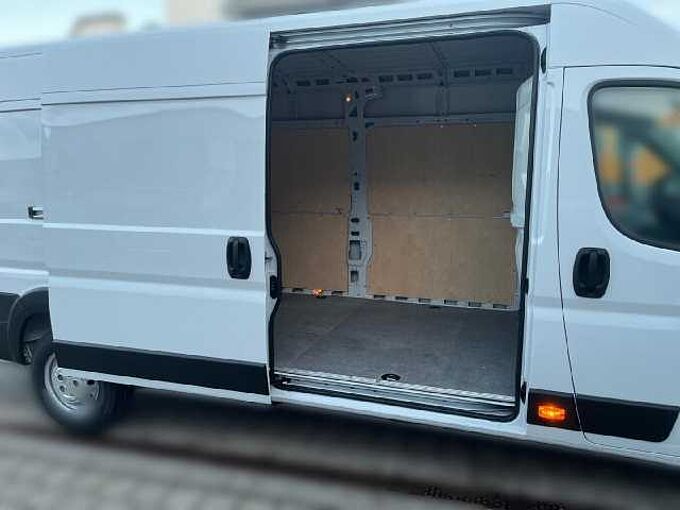 Opel Movano L4H2 2.2 Diesel 140PS *R-Kam*Navi*8-fach*