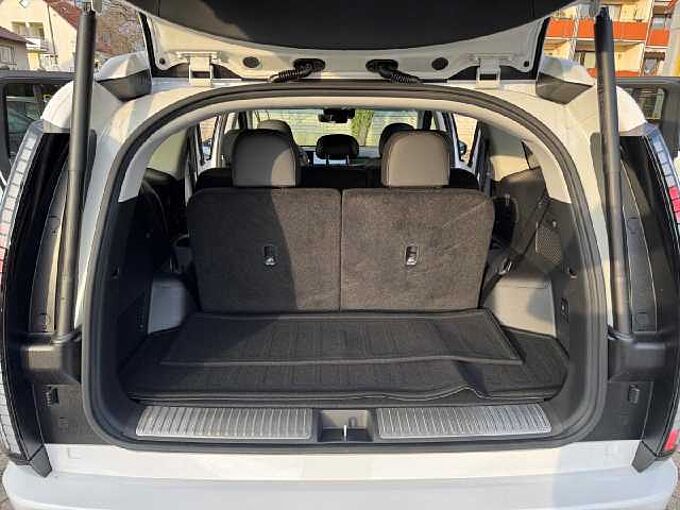 Hyundai IONIQ 9 110kWh 307 PS 4WD UNIQ 7-Sitzer