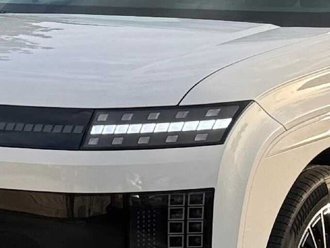 Hyundai IONIQ 9 110kWh 307 PS 4WD UNIQ 7-Sitzer