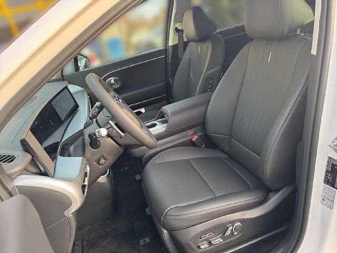 Hyundai IONIQ 9 110kWh 307 PS 4WD UNIQ 7-Sitzer