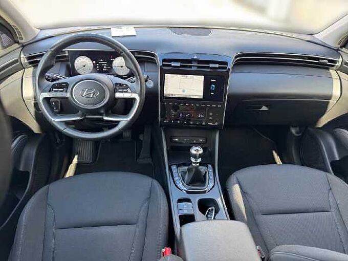 Hyundai Tucson 1.6 T-GDI Advantage 150PS Navi*SHZ*8-fach