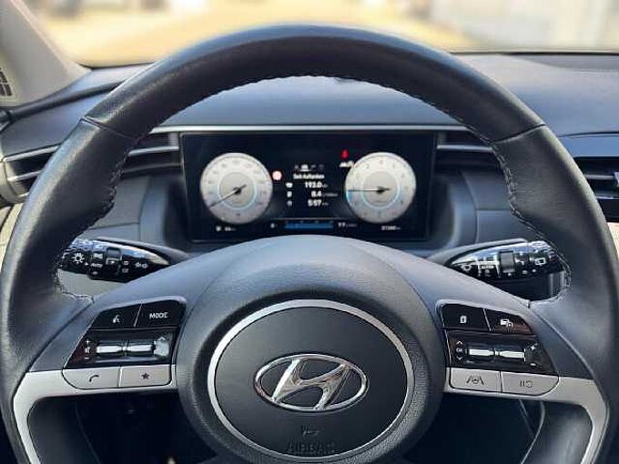 Hyundai Tucson 1.6 T-GDI Advantage 150PS Navi*SHZ*8-fach