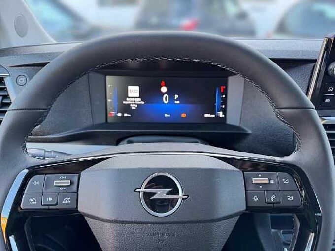 Opel Zafira Life 2.2 Diesel 180PS Edition M 8-Sitzer