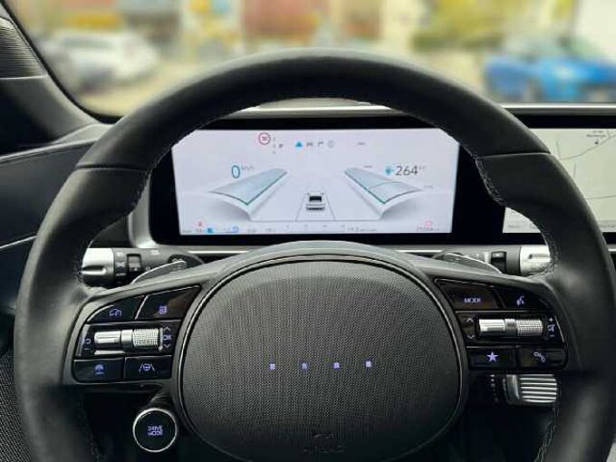 Hyundai IONIQ 6 77,4 kWh 229 PS UNIQ