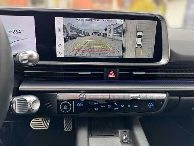 Hyundai IONIQ 6 77,4 kWh 229 PS UNIQ