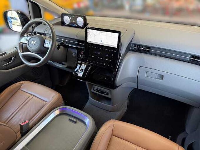 Hyundai Staria 2.2 CRDI 177PS 4WD SIGNATURE *AHK*