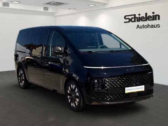 Hyundai Staria 2.2 CRDI 177PS 4WD SIGNATURE *AHK*