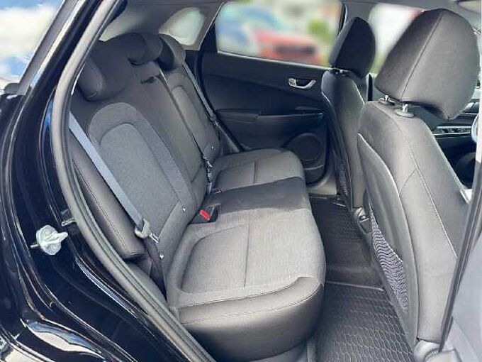 Hyundai KONA Elektro 65kWh 204PS Trend *TOPZUSTAND*