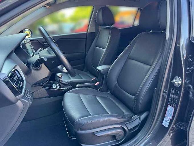 Kia Stonic 1.0 T-GDI 120 PS Platinum Edition