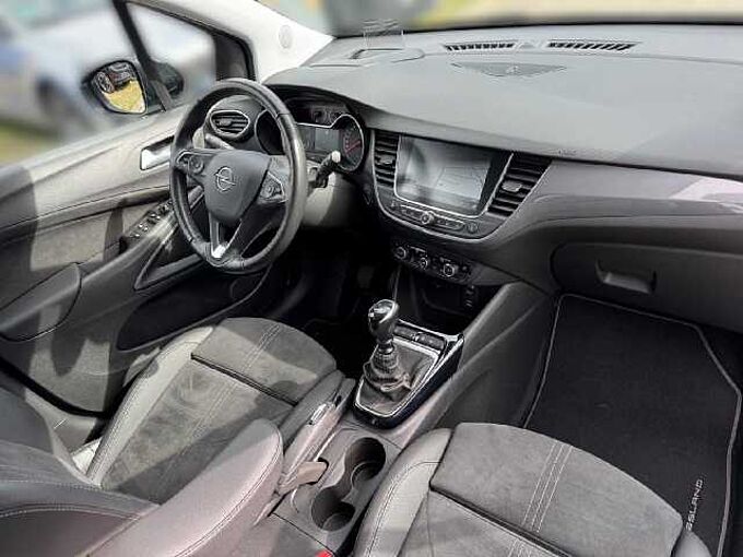 Opel Crossland X 1.2 Turbo 110PS Ultimate *AHK*