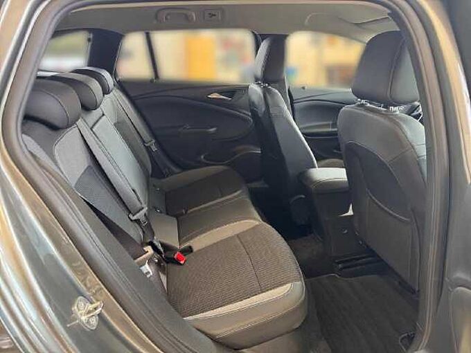 Opel Astra 1.2 Turbo 131PS Elegance *SHZ*R-KAMERA*