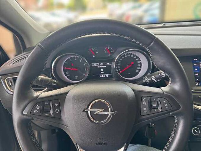 Opel Astra 1.2 Turbo 131PS Elegance *SHZ*R-KAMERA*