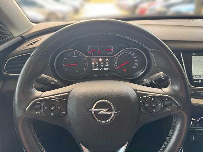 Opel Grandland X 1.6 Turbo 181PS Ultimate *AUT*AHK*NAVI*