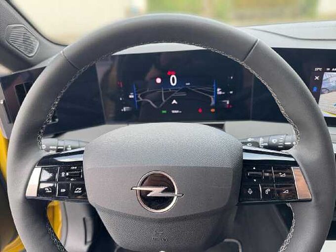Opel Astra 1.2 Turbo 131PS Edition *NAVI*AHK*SHZ*LHZ*