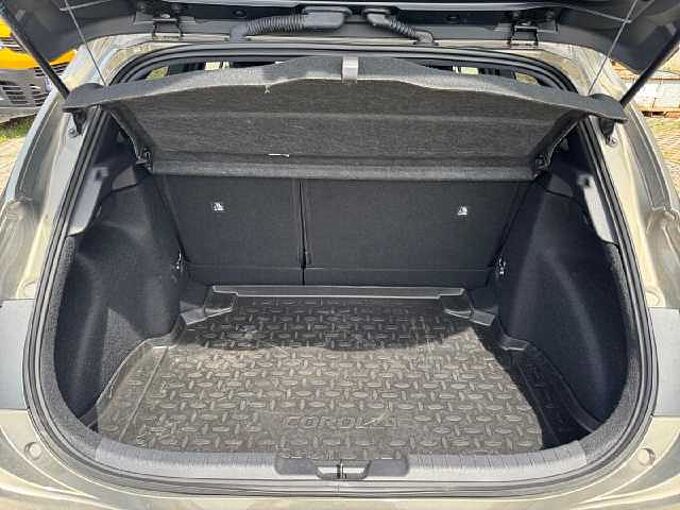 Toyota Corolla 1.8 140PS Hybrid Team D *TOPZUSTAND*