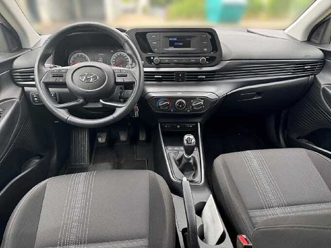 Hyundai i20 1.0 Turbo 101PS Select *SHZ*LHZ*PDC*