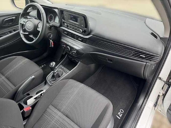 Hyundai i20 1.0 Turbo 101PS Select *SHZ*LHZ*PDC*