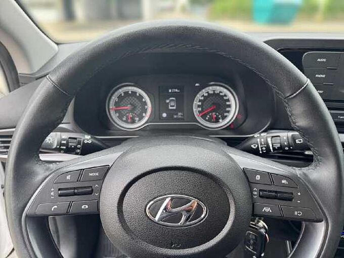 Hyundai i20 1.0 Turbo 101PS Select *SHZ*LHZ*PDC*