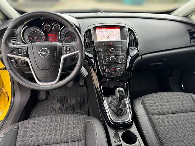 Opel Astra 1.4 Turbo 140PS *BI-XENON*