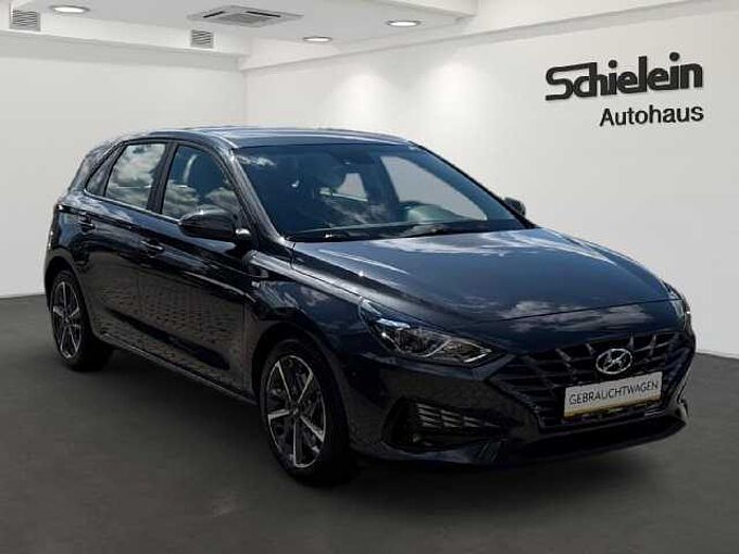 Hyundai i30 1.0 T-GDI 120PS Trend *8-FACH-BEREIFT*