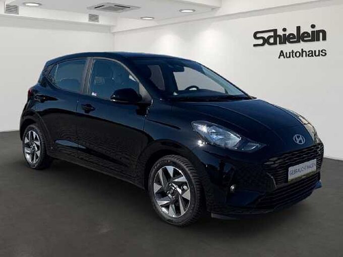 Hyundai i10 1.0 63PS Trend *NAVI*SHZ*LHZ*R-KAMERA*