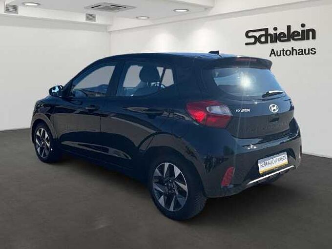 Hyundai i10 1.0 63PS Trend *NAVI*SHZ*LHZ*R-KAMERA*