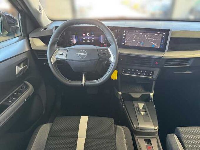 Opel Frontera 1.2 Turbo Hybrid 145PS Ultimate