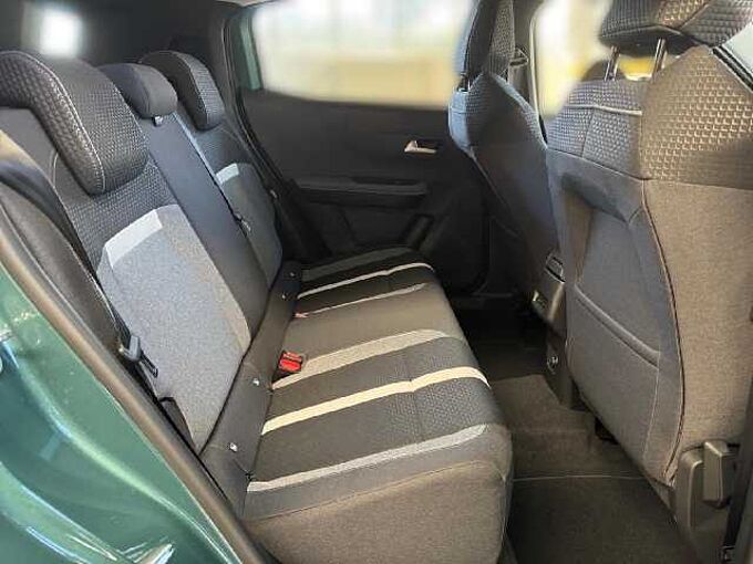 Opel Frontera 1.2 Turbo Hybrid 145PS Ultimate