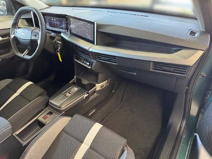 Opel Frontera 1.2 Turbo Hybrid 145PS Ultimate