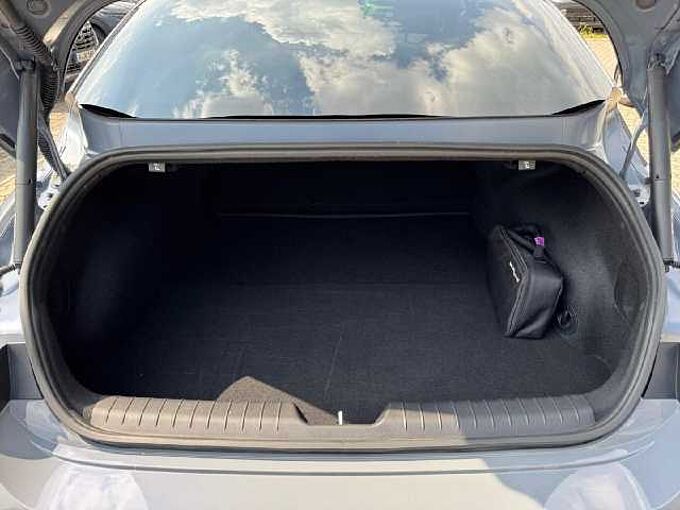 Hyundai IONIQ 6 77,4 kWh 229PS TECHNIQ *TOPZUSTAND*