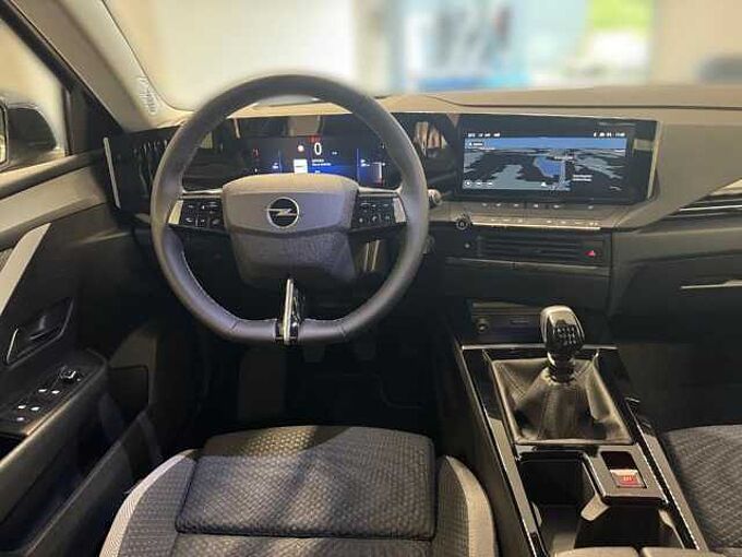 Opel Astra ST 1.2 Turbo 110PS Edition
