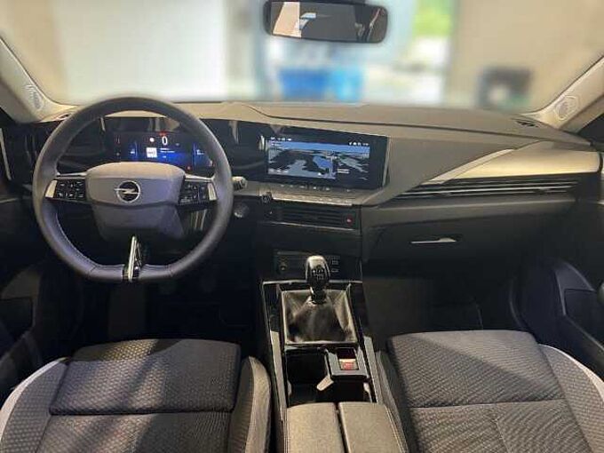 Opel Astra ST 1.2 Turbo 110PS Edition